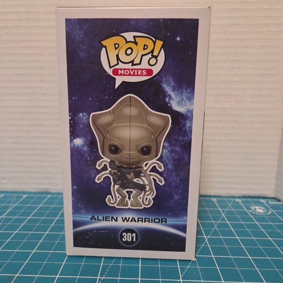 Funko POP Movies Independence Day Resurgence Alien Warrior 301 Vinyl Figure - Picture 4 of 6